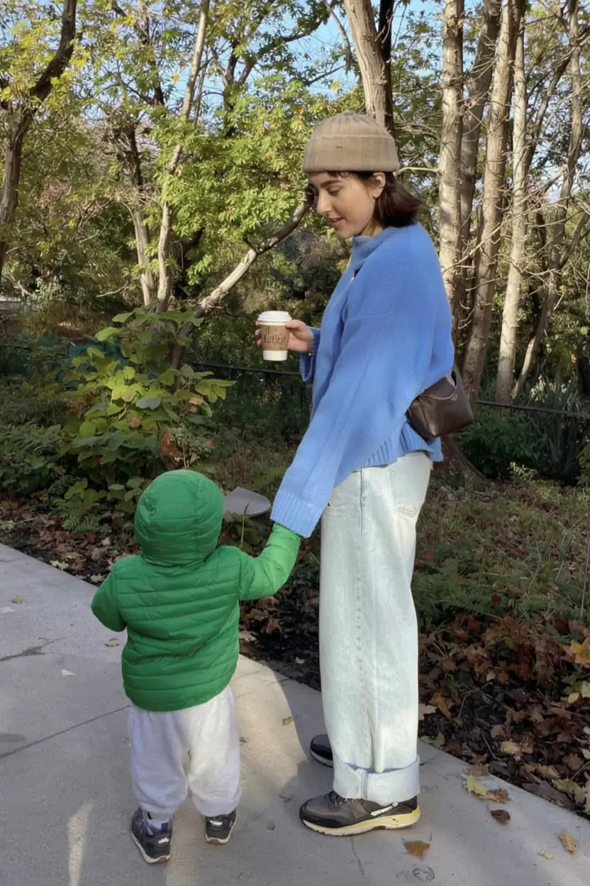 Casual Mom Outfits 2026: Easy, Stylish Looks for Every Season