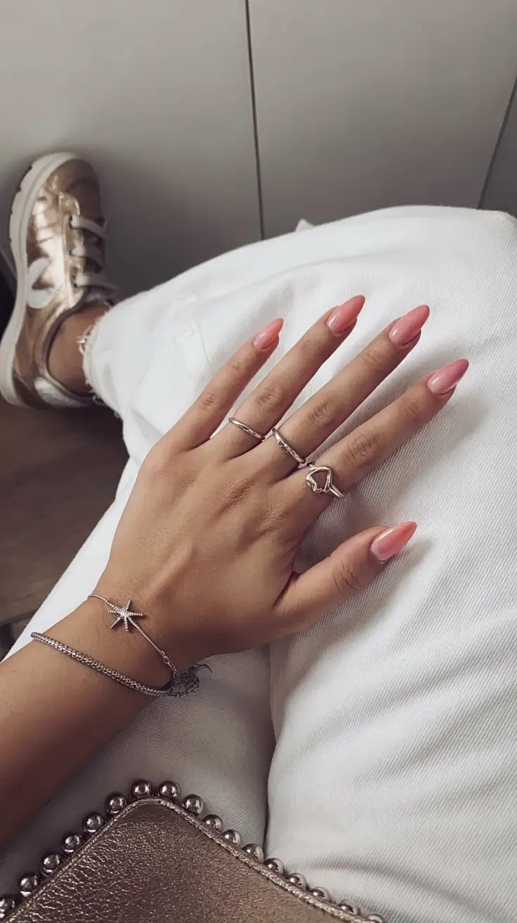 Spring Nails Color Ideas 2026: Fresh Two-Color & Solid Spring Manicures