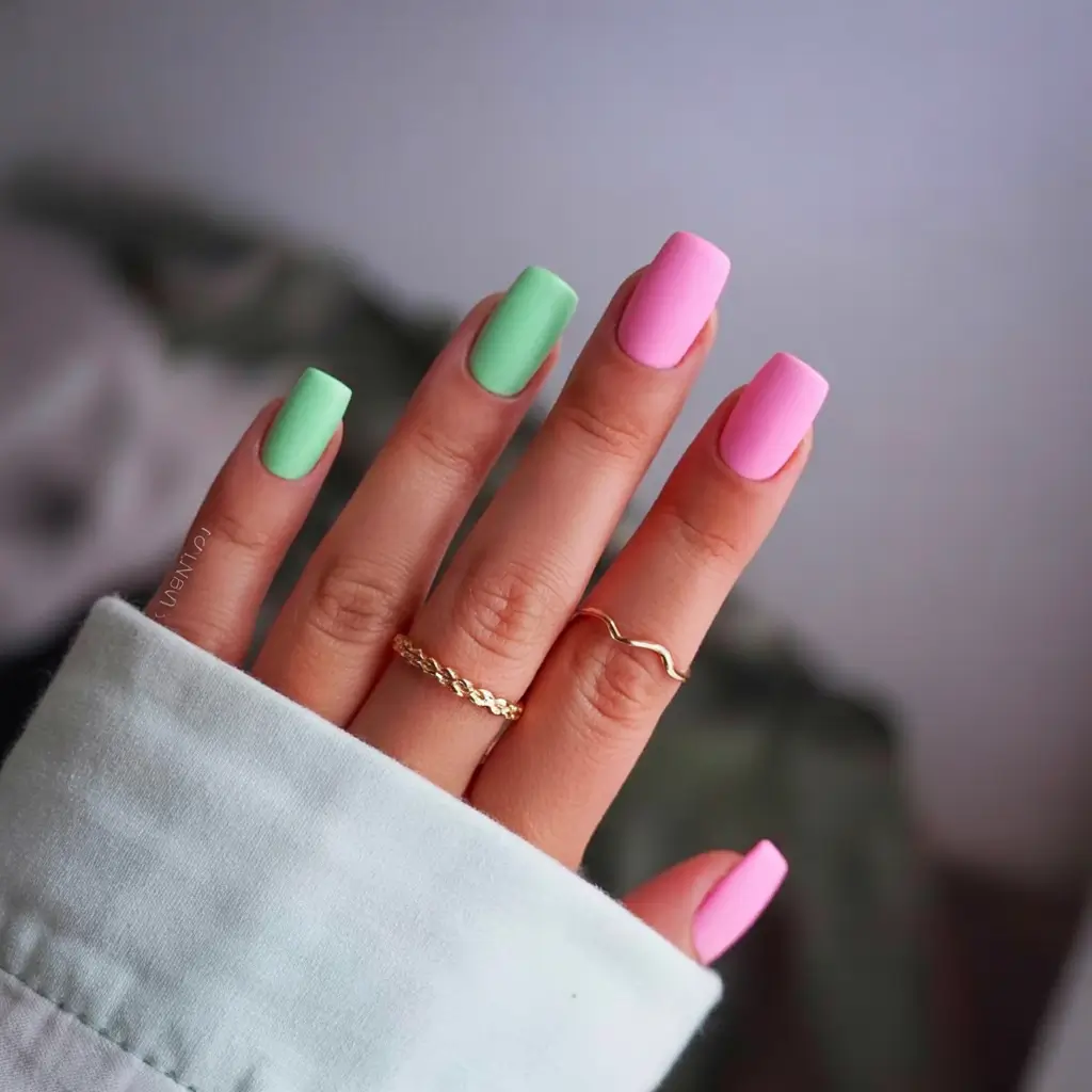 Spring Nails Color Ideas 2026: Fresh Two-Color & Solid Spring Manicures