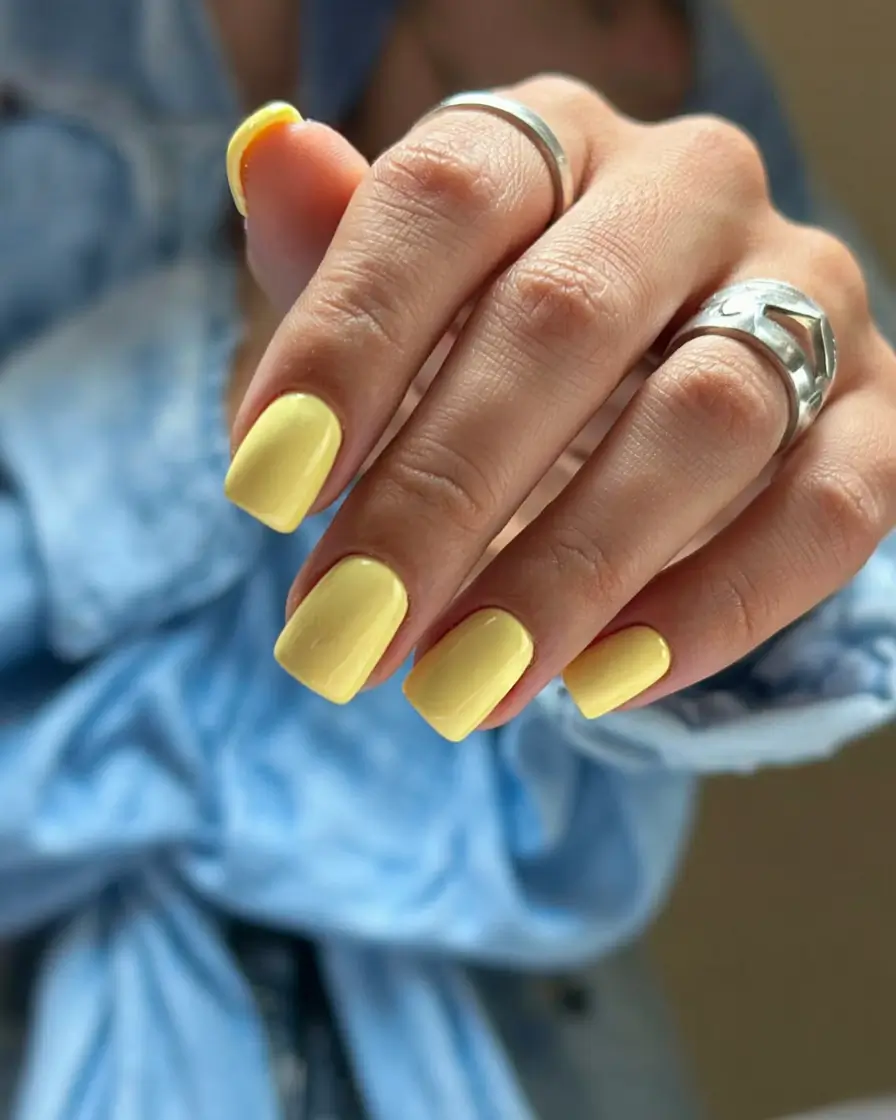 Yellow Spring Nails 2026: Fresh Ideas and Trendy Designs for the New Season