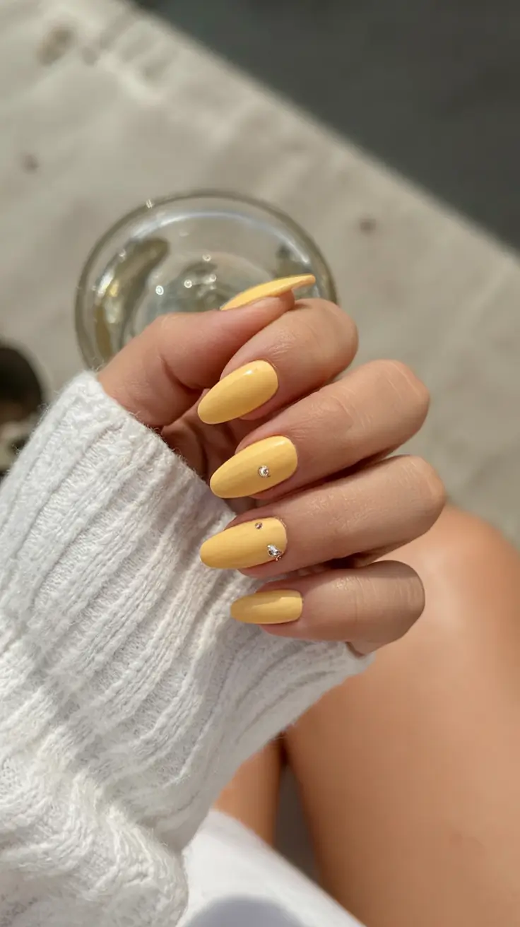 Yellow Spring Nails 2026: Fresh Ideas and Trendy Designs for the New Season