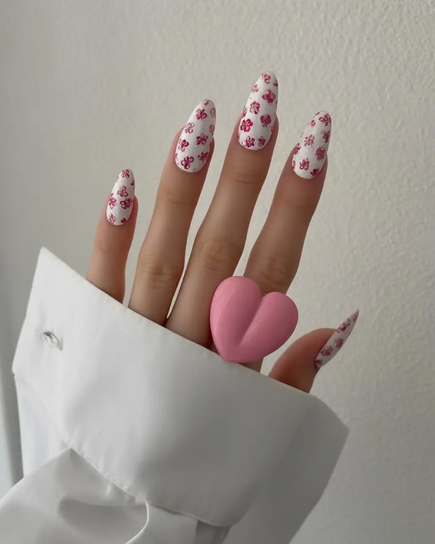 Cute Spring Nails in 2026: Fresh Ideas, Playful Designs & Wearable Trends