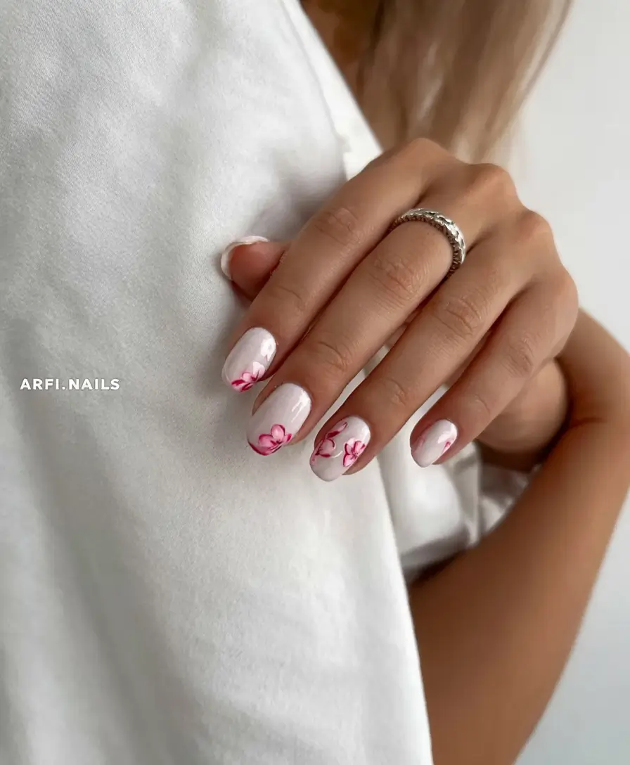 Modern Spring Oval Nails 2026: Fresh Shapes, Soft Colors, and Trend-Forward Designs