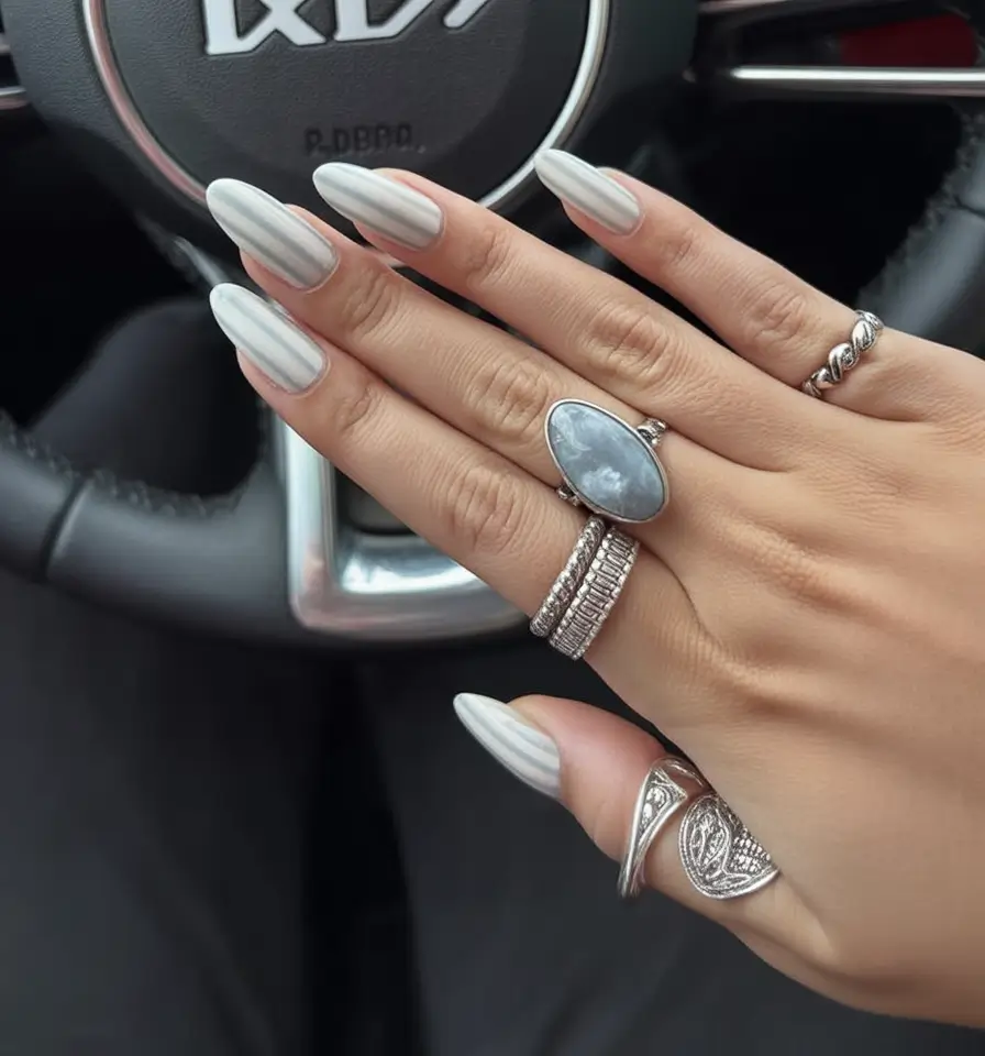 May Nails 2026: Fresh Ideas, Trends & Inspo You’ll Want to Try This Season